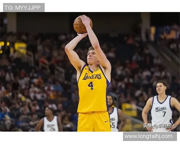 雷迪克谈卢卡腹股沟伤情：今早治疗后全程参与训练恢复良好