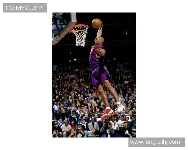 文班打破防线迎战浓眉上演惊天扣篮震撼全场